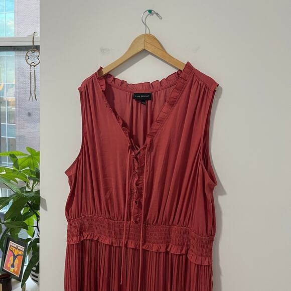 Lane Bryant Red Pleated Midi Dress Size 26/28 - Picture 2 of 5